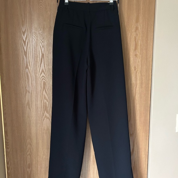 Aritzia Effortless Pant - Black Wide Leg Trousers - Picture 5 of 6